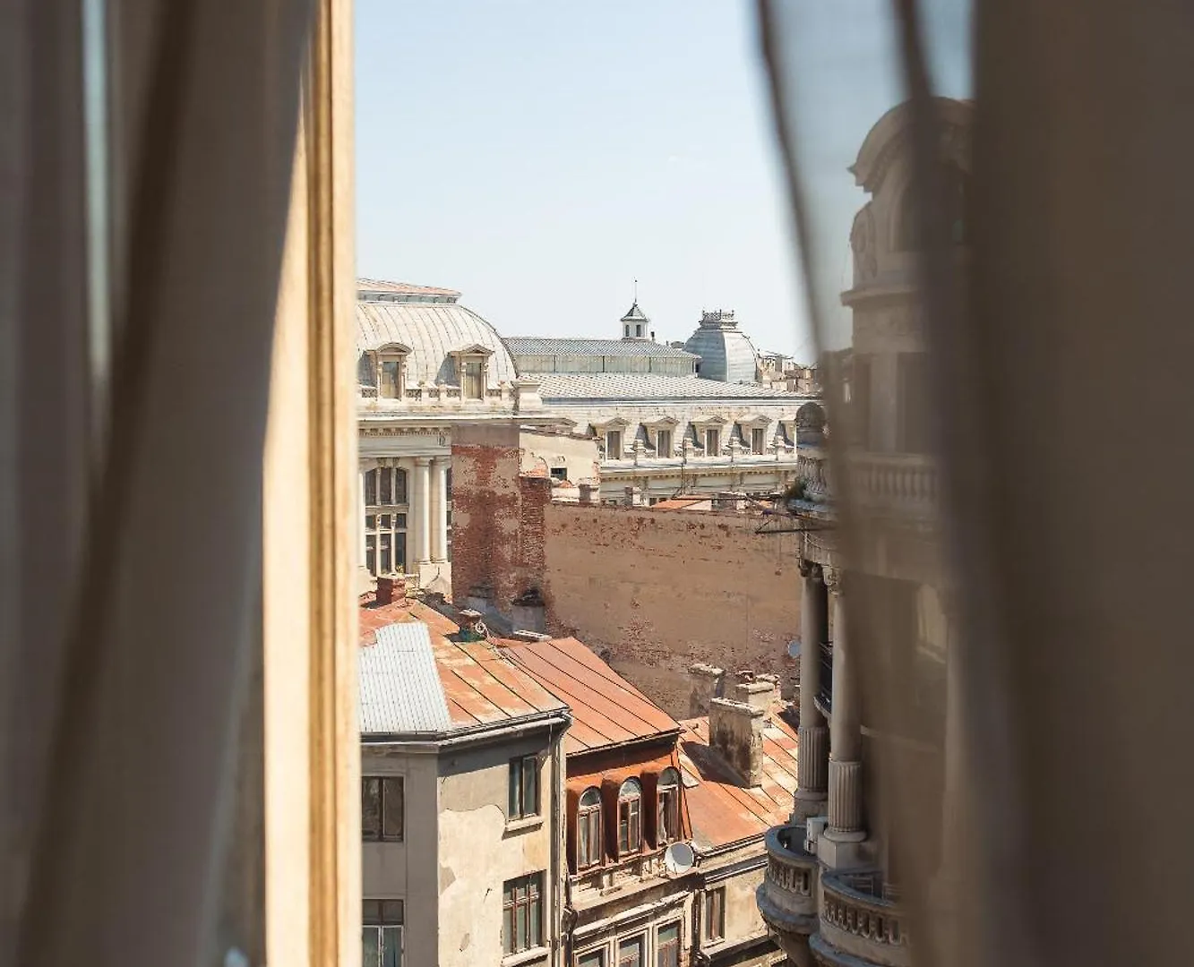 Venus I Elegant City Apt With View On Calea Victoriei Bucharest